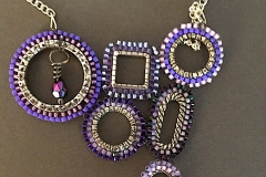 Necklace - Brickstitch Closeup 01